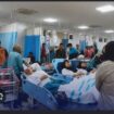Ratusan santri dan siswa dari 19 pondok dan sekolah dirawat di delapan rumah sakit di Sidoarjo, akibat ketacunan setelah makan yang disajikan MBG Kalitengah, 2 September 2026. Foto: ist