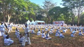 Meriah dan semarak 800 karateka lintas Kyokushin ikuti Gashuku, di Purwodadi, Pasuruan. Foto: ist