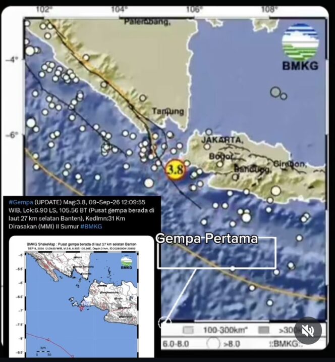 
					Setelah erupsi semburkan magma vulkanik 15.000 mter, kini kondisi air laut di pesisir pantai kawsan Gunung Anak Krakatau, disertai gempa magnetudo 3,8, terjadi Selasa malam, 8 September 2026. Foto: ist