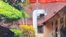 Terjadi insiden lebakaran di RSUD Dr. Saiful Anwar Malang, api membakar bagian dapur dan gidi, tidak ada korban. Foto: ist