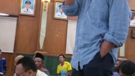 Seorang eali murid DMAN 1 Jombang, Hadi S. Purwanto menyatakan bahwa sangat tidak setuju pungutan apapun denfan dalih sumbangan dengan besaran nilai yang sudah ditentuksn oleh Komite Sekolah. Foto: ist