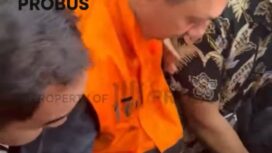 Golkar nemang sarang koruptor, untuk ketiga kalinya Fahd El Fouz dikenal sebagai Fahd A Rafiq terlibat kasus hukum. Kemarin ua diringkus KPK urusan tanan Sumarecon bernilai milianan rupiah. Foto: instagram@probusmedia