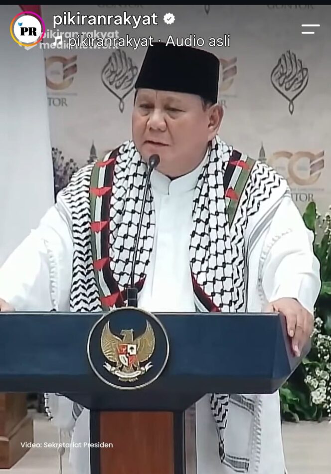 
					Presiden Probowo Subianto pekikan Free Palestine tiga kali, saat pidato peringatan 100 Tahun Pondok Mondern Darussalam Gontor, Sabtu 19 September 2026. Foto: instagram@pikirian-rakyat