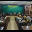 Kepala Dinas Koperasi UMK Jombang, Hari Purnomo membuka pelatihan 302 pengawas  KDMP Jombang, Senin 12 Oktober 2026. Foto: ist