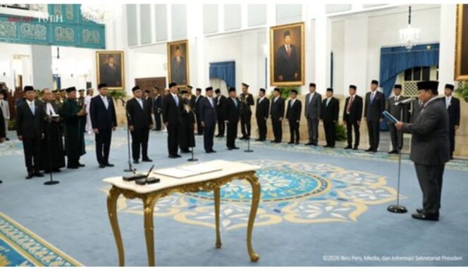 
					Presiden Prabowo melantik empat wakil menteri, di istana megara, Kamis 15 Oktober 2026. Foto: ist