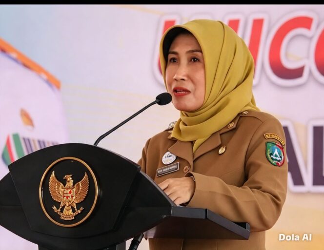 
					Dra Wor Windari, M.Si, Kepala Dinas Pendidikan dan Kebudayaan Pemkab Jombang. Foto: Ist 