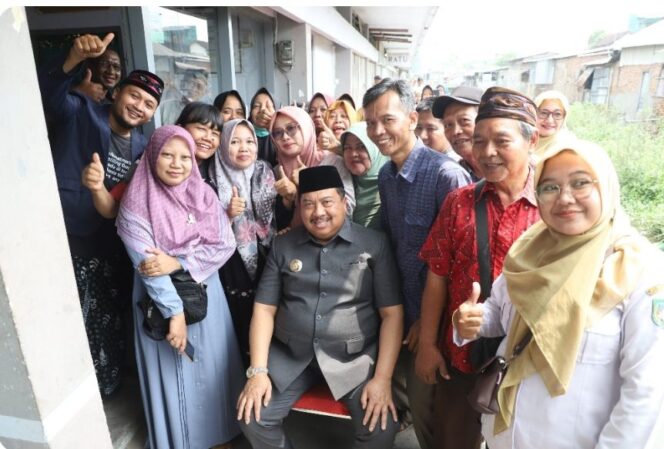 
					Bupati Warsubi melakukan kunjungan ke area bekas kebakaran pasar Cukir, Rabu, 28 Oktobetr 2026. Foto: jombangkab.go.id